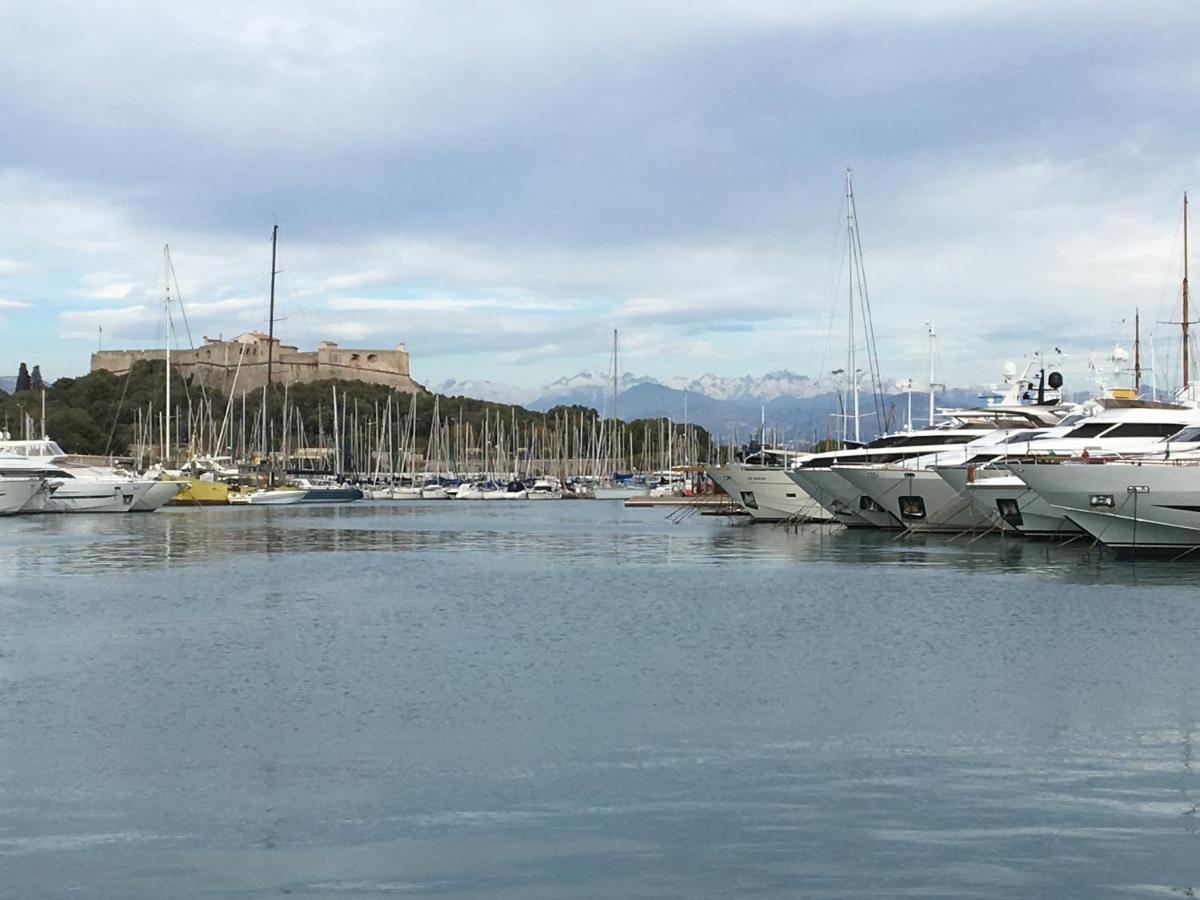 Charmant studio vieil Antibes Exterior foto